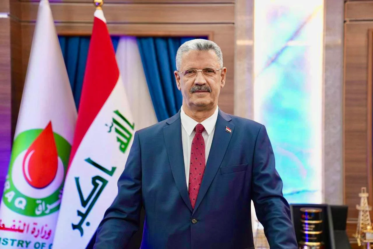 استخراج النفط في العراق يقترب من 5 ملايين برميل يوميًا